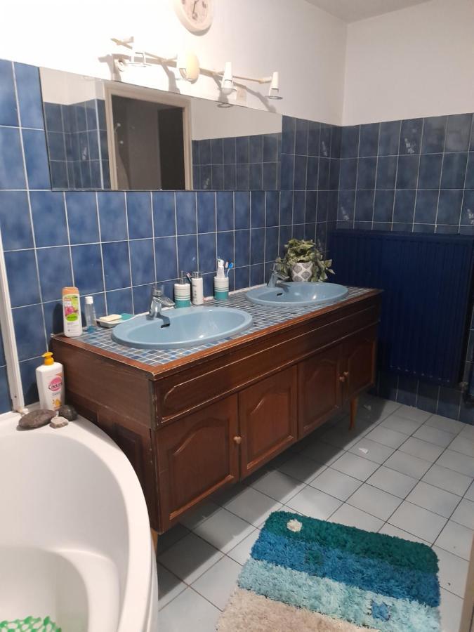 Chambre Privee Dans Une Maison Individuelle Ronchin Exteriér fotografie