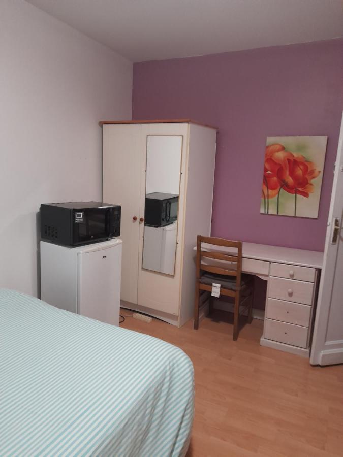 Chambre Privee Dans Une Maison Individuelle Ronchin Exteriér fotografie